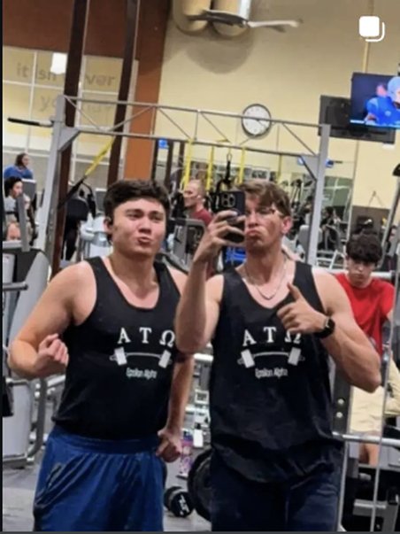 Gym session with friends